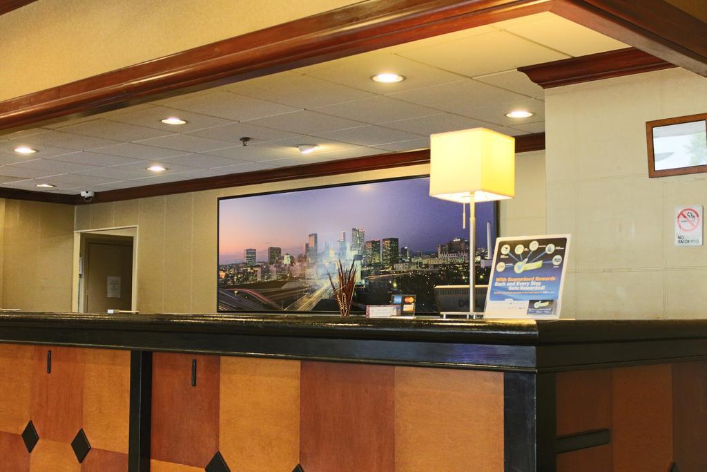 Ramada Plaza By Wyndham Atlanta Downtown Capitol Park Ξενοδοχείο Εξωτερικό φωτογραφία